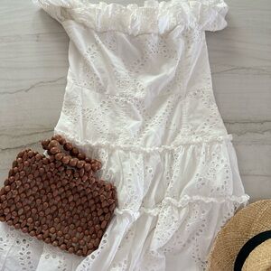 Zara White Mini Dress with Elegant Design